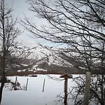 B&B Il Sasso 사소 디 카스탈다